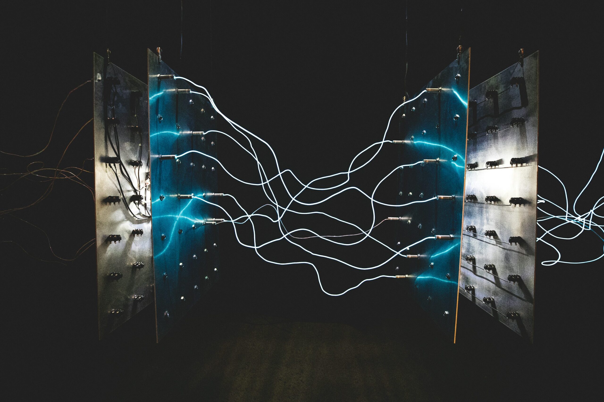 2つの正方形の青色LEDライト